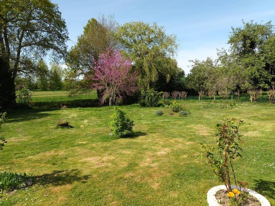 Le Domaine Du Bengal 2 Villa Veuil Dış mekan fotoğraf